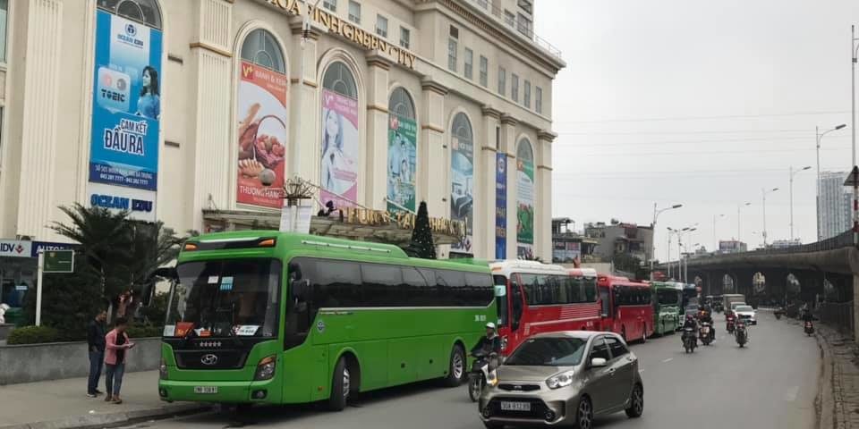 lua-chon-thue-xe-45-cho-1-ngay-gia-bao-nhieu-la-hop-ly (2)