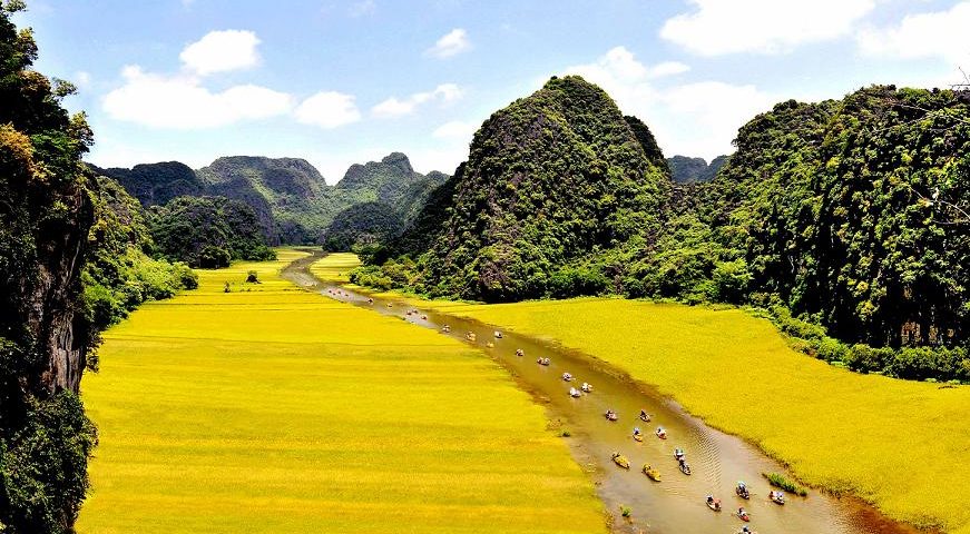 mua-vang-tam-coc-da-den-co-hoi-thue-xe-du-lich-ninh-binh-thuong-ngoan (2)